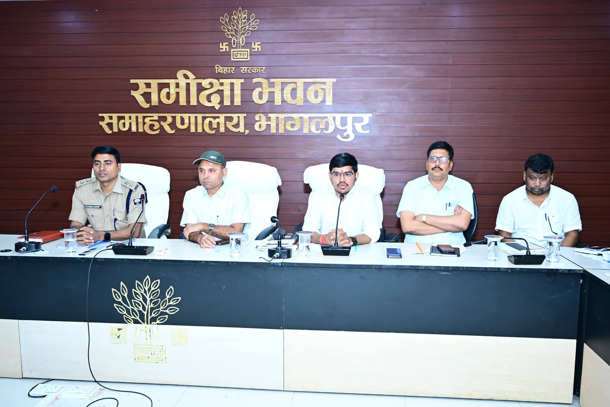 NEET (UG) 2026 : भागलपुर में सुरक्षा के कड़े इंतजाम, डीएम-एसएसपी ने दिए अहम निर्देश