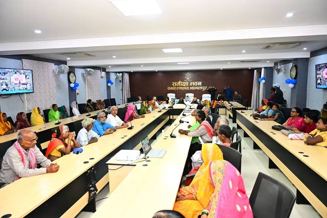भागलपुर के 2.99 लाख पेंशनधारियों के खातों में सितंबर की पेंशन राशि अंतरित, ₹34.36 करोड़ से अधिक की मदद
